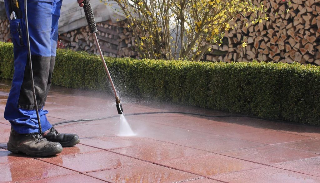 Pressure Cleaning Services in Canberra, ACT